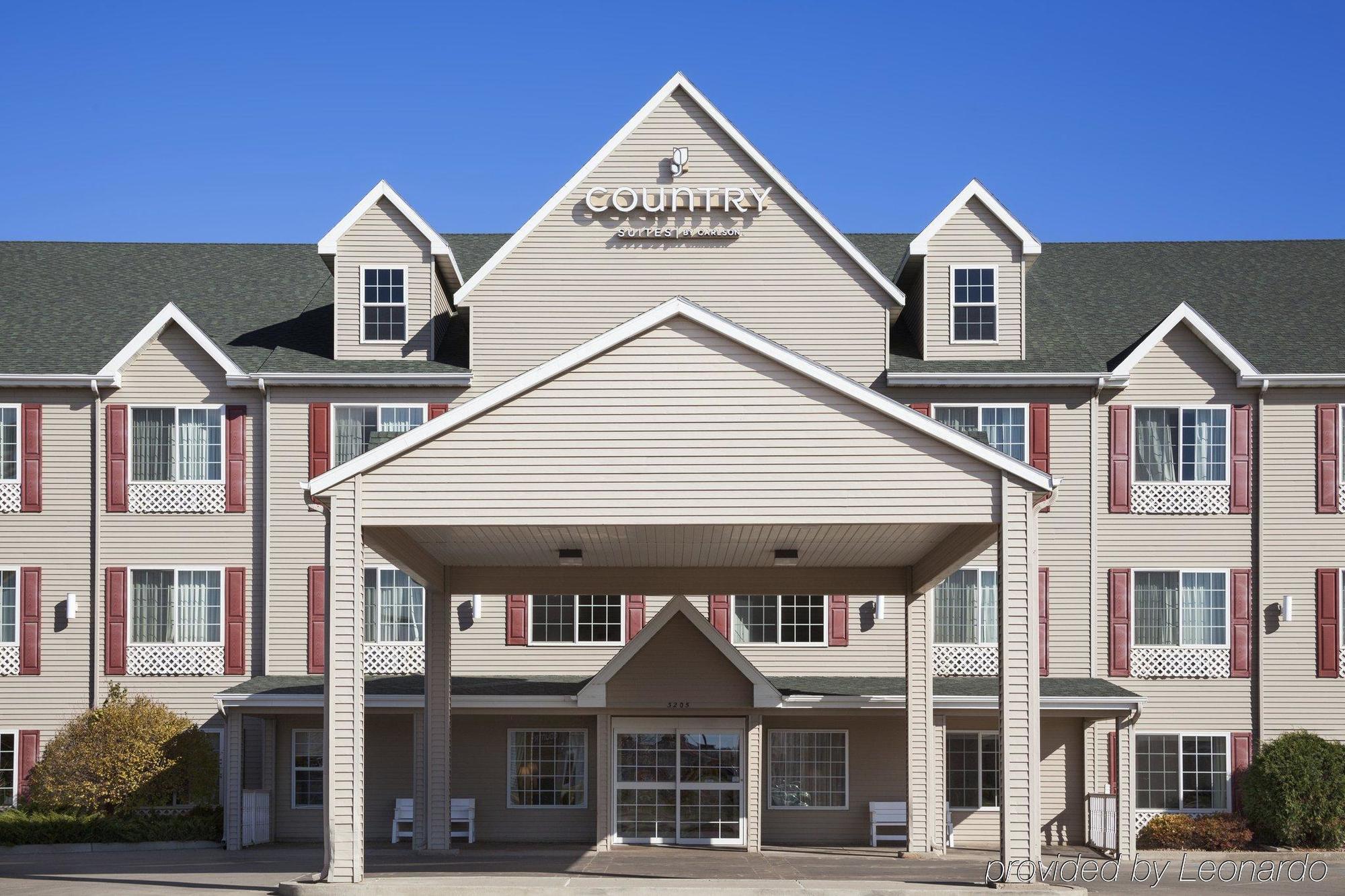 Country Inn & Suites By Radisson Bismarck Waterpark Eksteriør billede