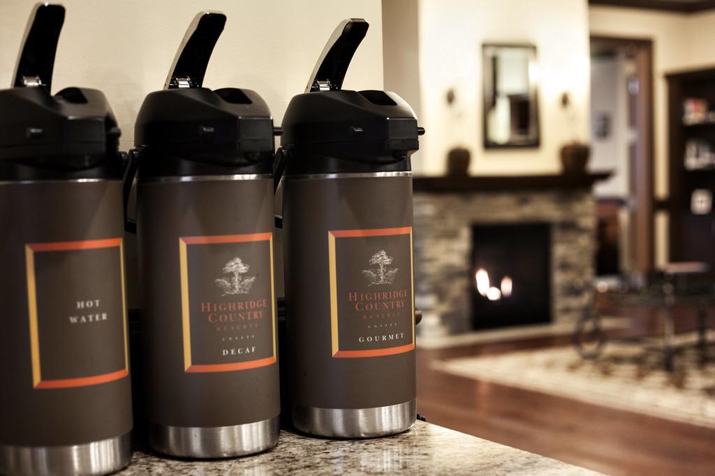 Country Inn & Suites By Radisson Bismarck Waterpark Eksteriør billede